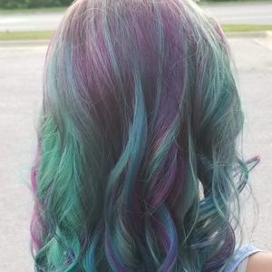 Meet your Posher, Brittney